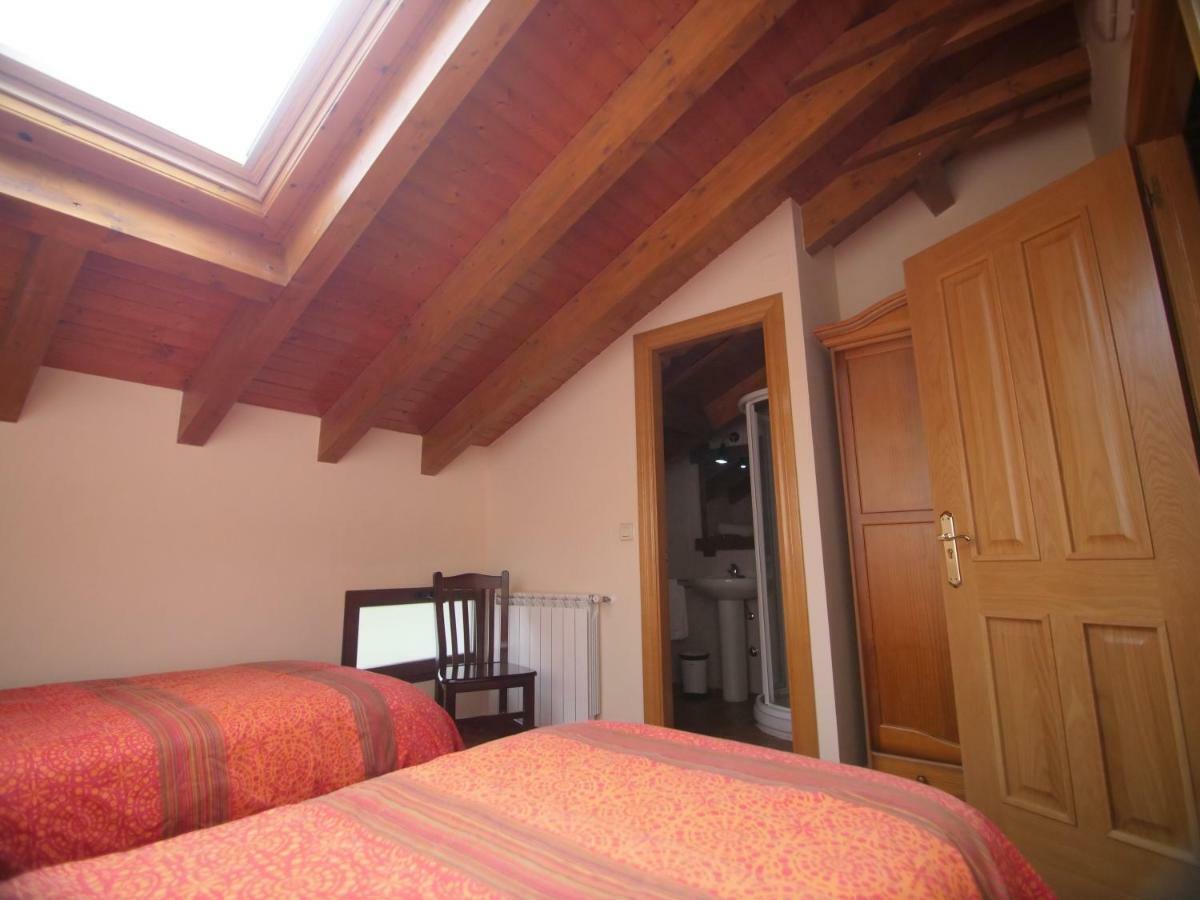 Albergue De Portilla Портилья-де-ла-Реина Экстерьер фото